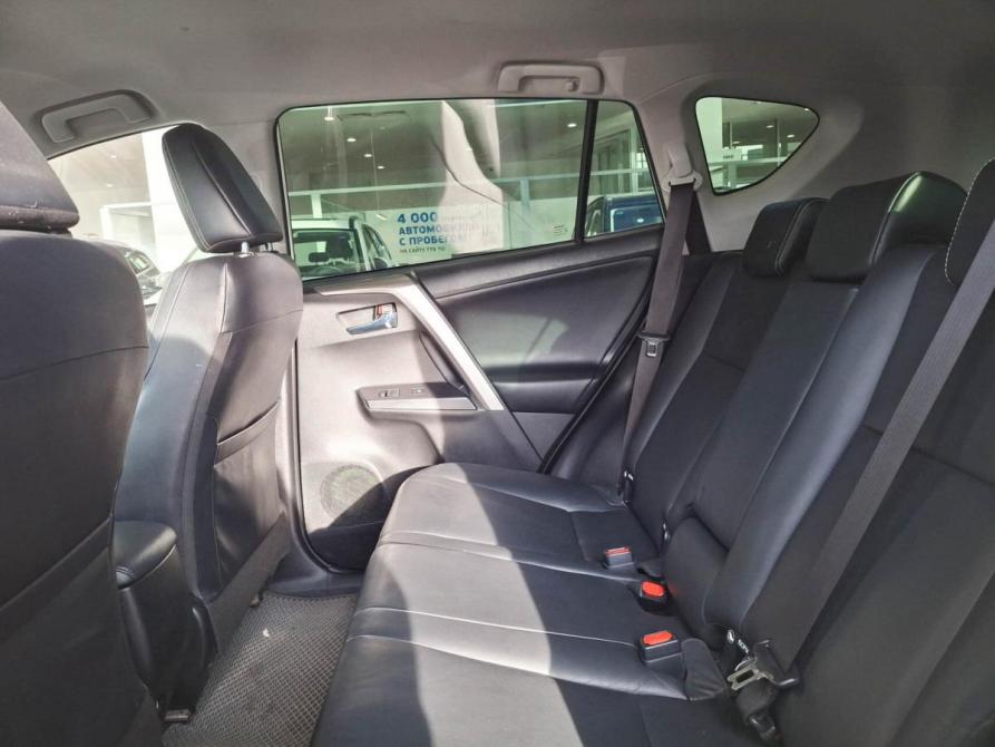 Toyota RAV4 IV (XA40) Рестайлинг Казань  - изображение 15