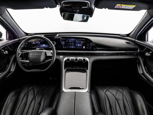 Exeed RX с пробегом 2024 года, цена 2 999 000 рублей, 41033 км, внедорожник, Автокод Объявления