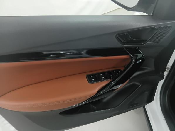 Lada (ВАЗ) Vesta I Рестайлинг (NG) с пробегом 2024 года, цена 1 369 000 рублей, 28071 км, универсал, Автокод Объявления