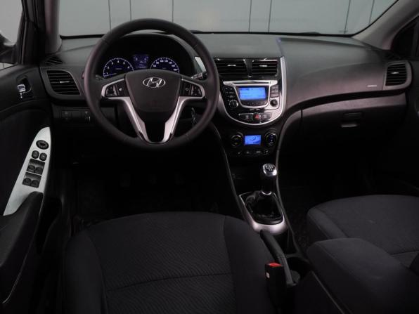 Hyundai Solaris I с пробегом 2011 года, цена 699 000 рублей, 190319 км, седан, Автокод Объявления
