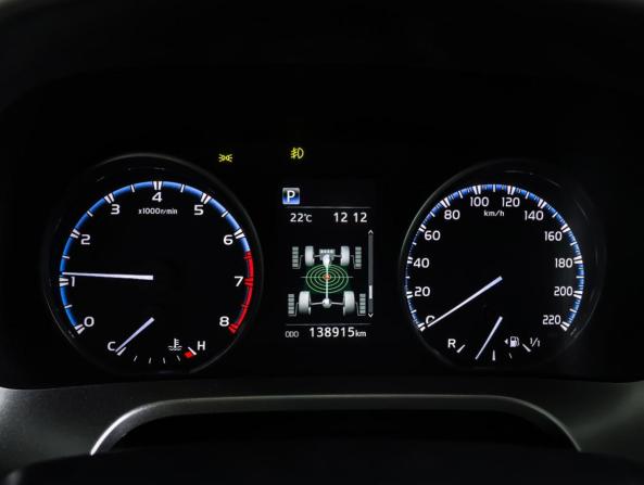 Toyota RAV4 IV (XA40) Рестайлинг с пробегом 2018 года, цена 2 128 000 рублей, 138914 км, внедорожник, Автокод Объявления