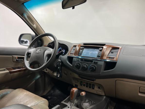 Toyota Fortuner I Рестайлинг 2 с пробегом 2013 года, цена 2 735 000 рублей, 182668 км, внедорожник, Автокод Объявления