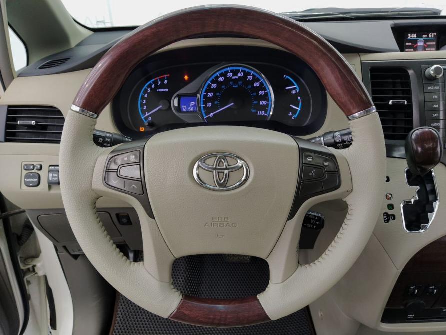 Toyota Sienna III Екатеринбург  - изображение 36