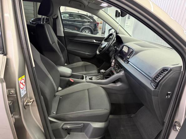 Skoda Karoq I с пробегом 2021 года, цена 1 997 000 рублей, 157719 км, внедорожник, Автокод Объявления