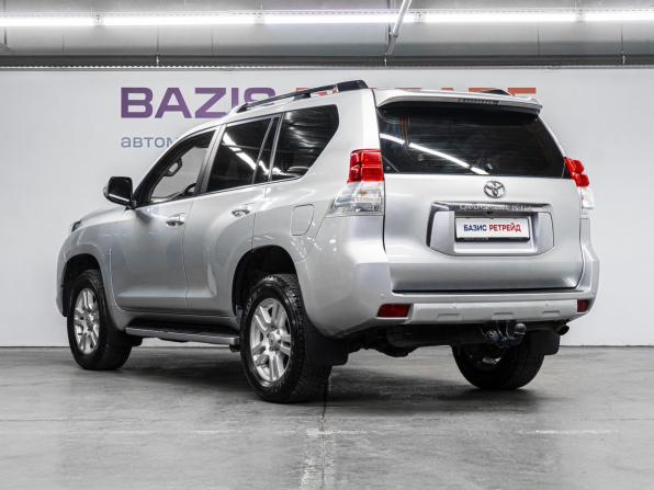 Toyota Land Cruiser Prado 150 Series с пробегом 2011 года, цена 3 544 000 рублей, 147034 км, внедорожник, Автокод Объявления