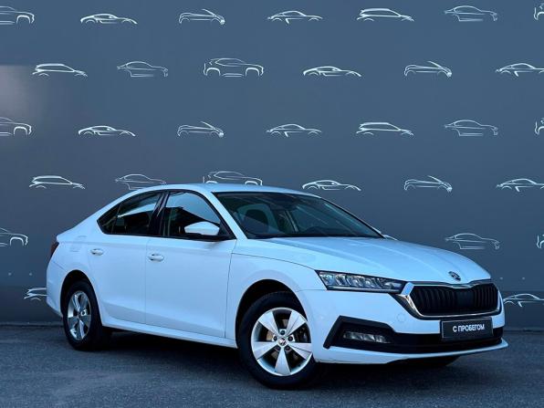 Skoda Octavia IV (A8) с пробегом 2021 года, цена 2 181 300 рублей, 104616 км, лифтбек, Автокод Объявления