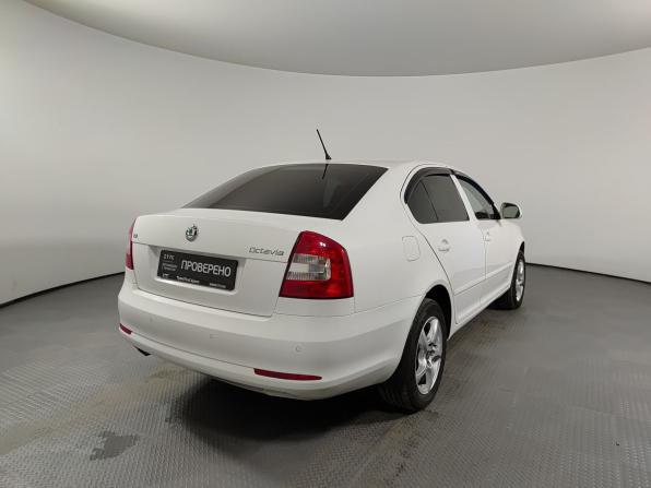 Skoda Octavia II (A5) Рестайлинг с пробегом 2013 года, цена 1 100 000 рублей, 131805 км, лифтбек, Автокод Объявления