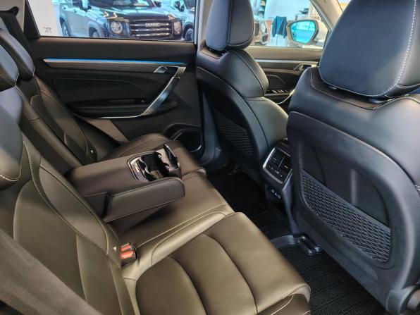 Geely Atlas Pro с пробегом 2024 года, цена 2 201 000 рублей, 48502 км, внедорожник, Автокод Объявления