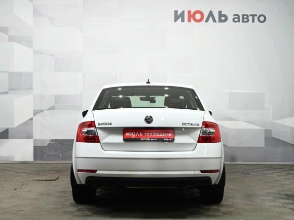 Skoda Octavia III (A7) Рестайлинг с пробегом 2017 года, цена 1 950 000 рублей, 124556 км, лифтбек, Автокод Объявления