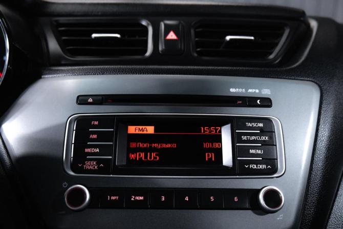 Kia Rio III с пробегом 2015 года, цена 880 000 рублей, 222768 км, седан, Автокод Объявления