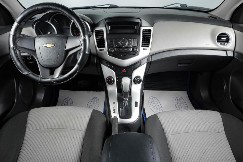 Chevrolet Cruze I Тюмень  - изображение 13