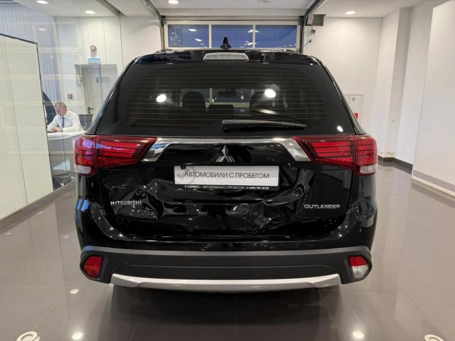 Mitsubishi Outlander III Рестайлинг 2 Подольск  - изображение 6