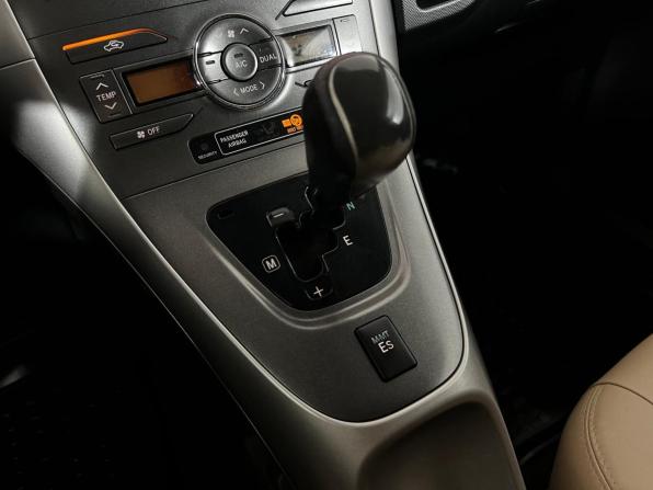 Toyota Auris I с пробегом 2007 года, цена 640 000 рублей, 159905 км, хэтчбек, Автокод Объявления