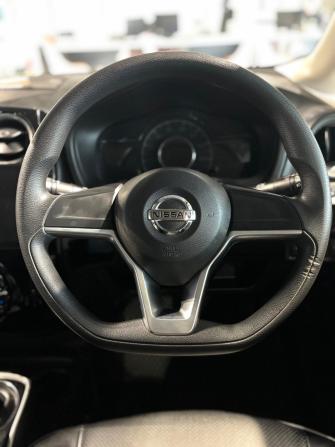 Nissan Note II Рестайлинг с пробегом 2017 года, цена 975 000 рублей, 132583 км, хэтчбек, Автокод Объявления
