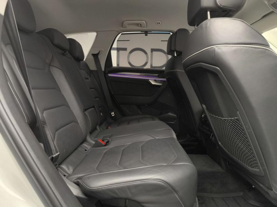 Volkswagen Touareg III Москва  - изображение 12
