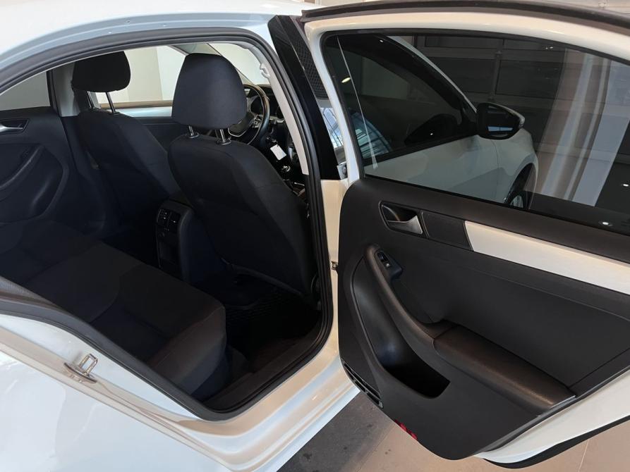 Volkswagen Jetta VI Рестайлинг Чебоксары  - изображение 26
