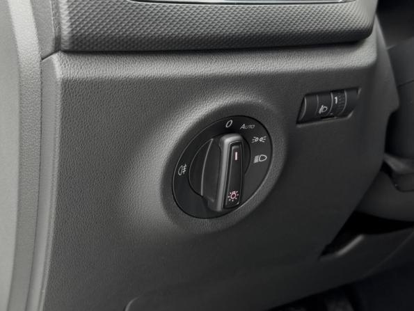 Volkswagen Polo VI с пробегом 2021 года, цена 1 570 000 рублей, 61338 км, лифтбек, Автокод Объявления