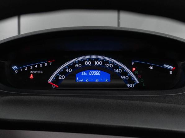 Honda Freed I с пробегом 2010 года, цена 1 270 000 рублей, 103060 км, компактвэн, Автокод Объявления
