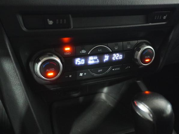 Mazda 3 III (BM) с пробегом 2014 года, цена 1 250 000 рублей, 213116 км, седан, Автокод Объявления
