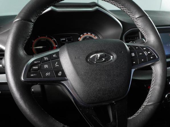 Lada (ВАЗ) Vesta I Рестайлинг (NG) с пробегом 2024 года, цена 1 499 000 рублей, 13717 км, седан, Автокод Объявления