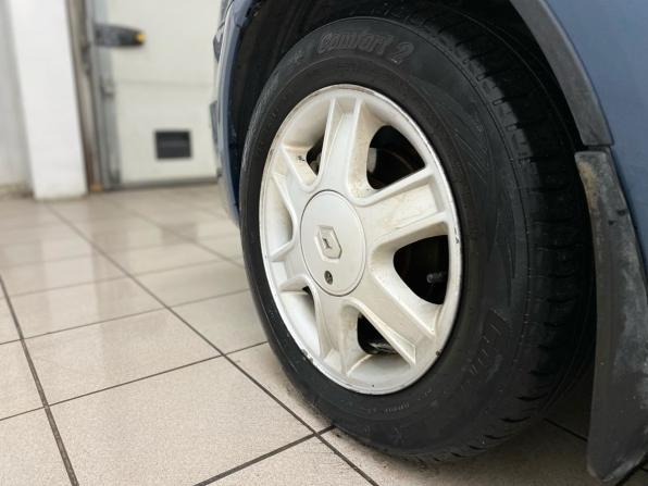 Renault Logan I Рестайлинг с пробегом 2013 года, цена 420 000 рублей, 290031 км, седан, Автокод Объявления