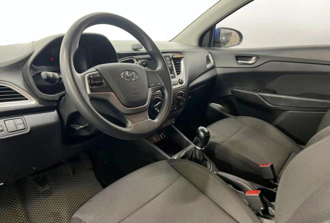 Hyundai Solaris II с пробегом 2019 года, цена 1 315 000 рублей, 104229 км, седан, Автокод Объявления