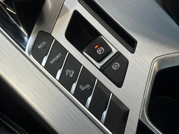 Geely Coolray I с пробегом 2022 года, цена 1 730 000 рублей, 44343 км, внедорожник, Автокод Объявления