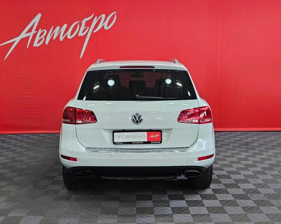 Volkswagen Touareg II с пробегом 2013 года, цена 1 899 000 рублей, 200121 км, внедорожник, Автокод Объявления