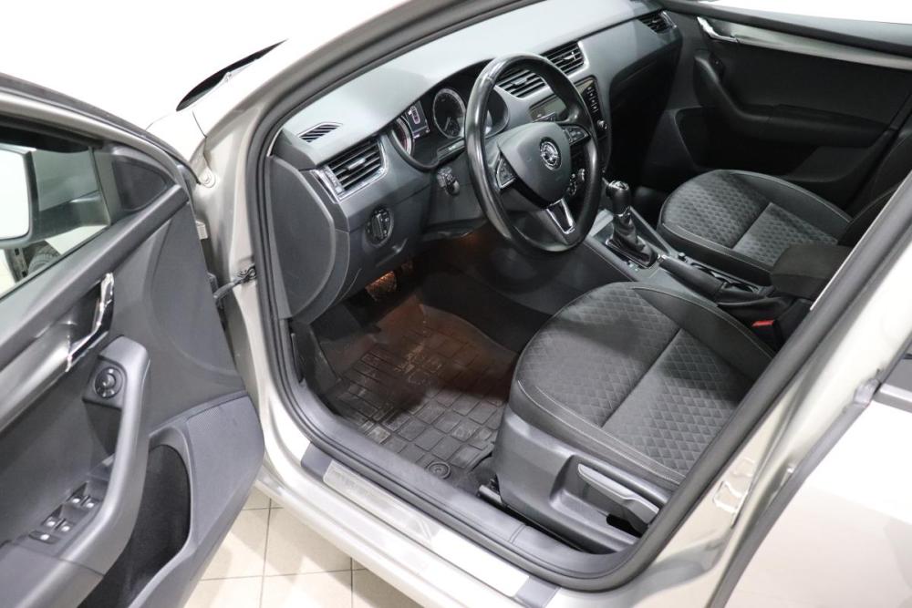 Skoda Octavia III (A7) Рестайлинг Иркутск  - изображение 18