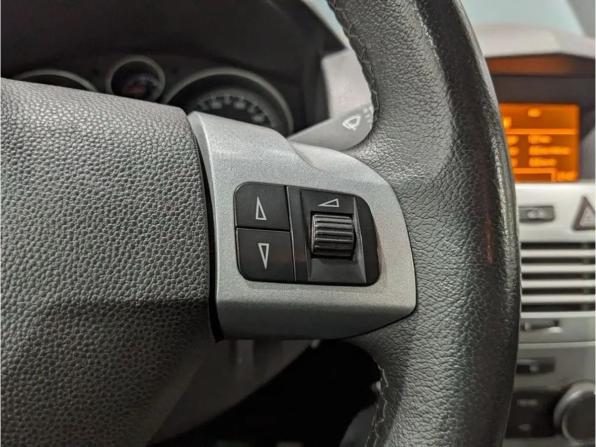 Opel Astra H Рестайлинг с пробегом 2009 года, цена 575 000 рублей, 151304 км, седан, Автокод Объявления