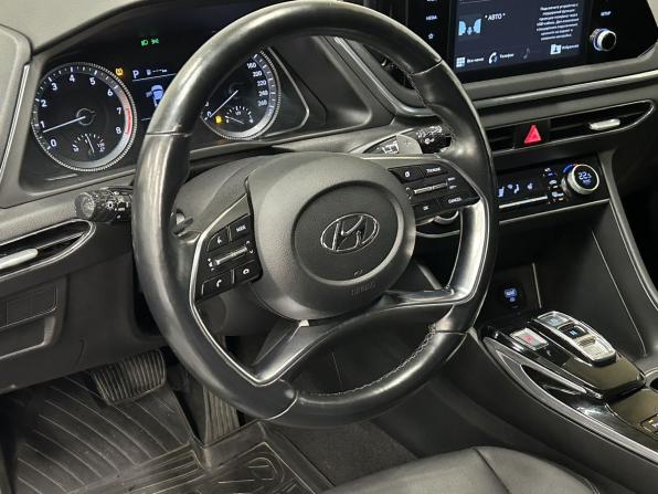 Hyundai Sonata VIII (DN8) с пробегом 2020 года, цена 1 730 000 рублей, 57137 км, седан, Автокод Объявления