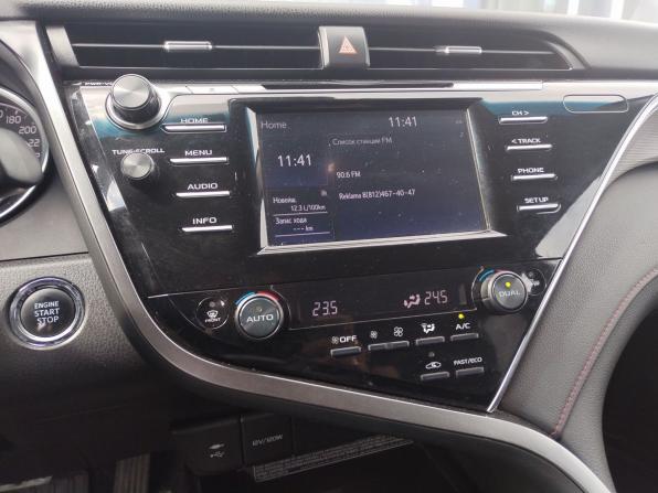 Toyota Camry VIII (XV70) с пробегом 2020 года, цена 2 410 000 рублей, 146000 км, седан, Автокод Объявления