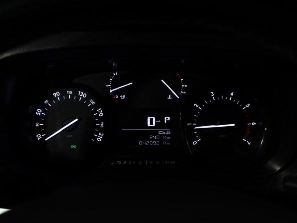 Peugeot Traveller I с пробегом 2021 года, цена 3 299 700 рублей, 42889 км, минивэн, Автокод Объявления