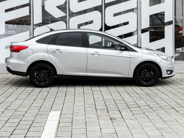 Ford Focus III Рестайлинг с пробегом 2018 года, цена 1 470 000 рублей, 171604 км, седан, Автокод Объявления