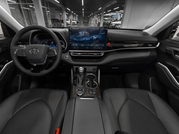 Toyota Highlander IV (XU70) с пробегом 2026 года, цена 5 330 000 рублей, 11 км, внедорожник, Автокод Объявления