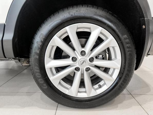 Nissan Qashqai II с пробегом 2015 года, цена 1 550 000 рублей, 145000 км, внедорожник, Автокод Объявления