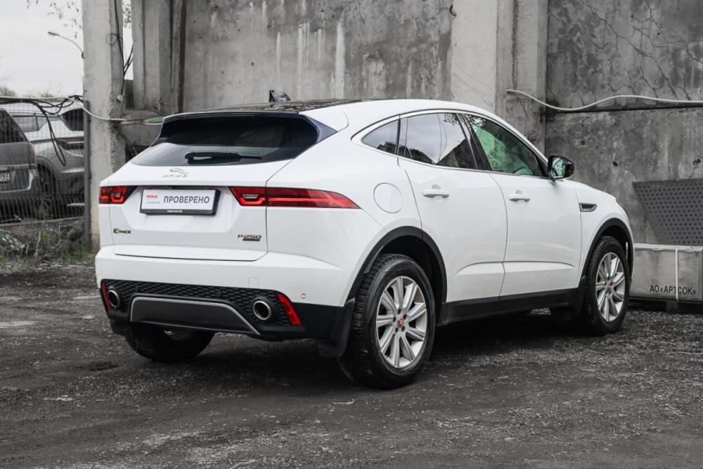 Jaguar E-Pace I Москва  - изображение 4