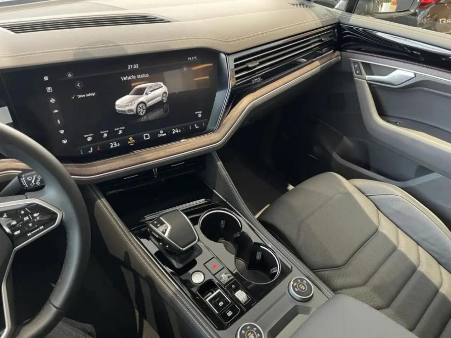 Volkswagen Touareg III Рестайлинг Воронеж  - изображение 12
