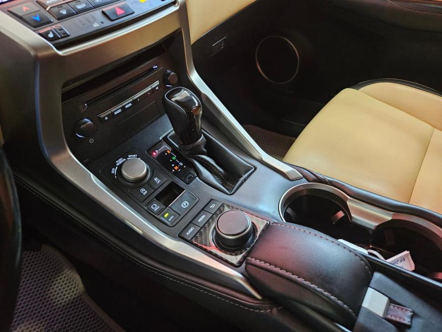 Lexus NX I Вологда  - изображение 17