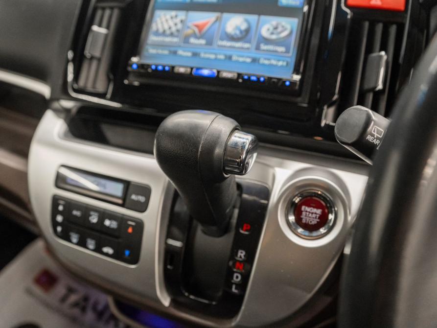 Honda N-WGN I Красноярск  - изображение 15