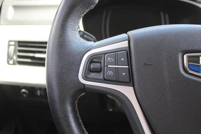 Geely Atlas I с пробегом 2021 года, цена 1 797 000 рублей, 73135 км, внедорожник, Автокод Объявления