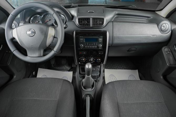 Nissan Terrano III (D10) с пробегом 2016 года, цена 1 059 000 рублей, 174000 км, внедорожник, Автокод Объявления