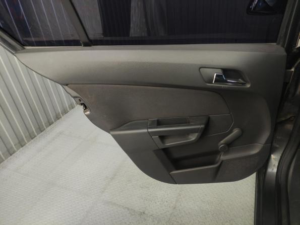 Opel Astra H Рестайлинг с пробегом 2011 года, цена 555 000 рублей, 183660 км, хэтчбек, Автокод Объявления