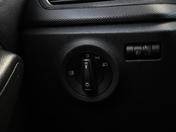 Volkswagen Polo VI с пробегом 2021 года, цена 1 679 000 рублей, 59937 км, лифтбек, Автокод Объявления