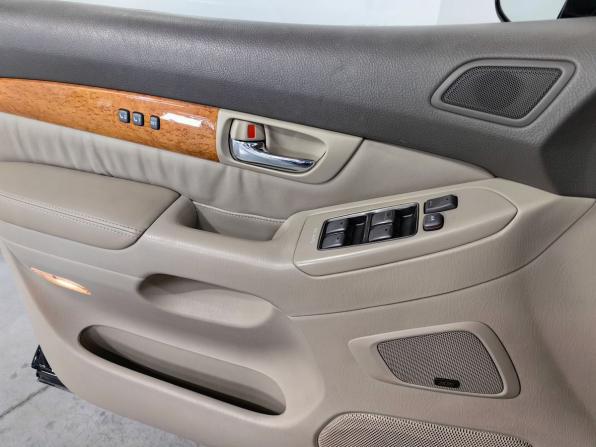 Lexus GX I с пробегом 2004 года, цена 2 200 000 рублей, 266700 км, внедорожник, Автокод Объявления