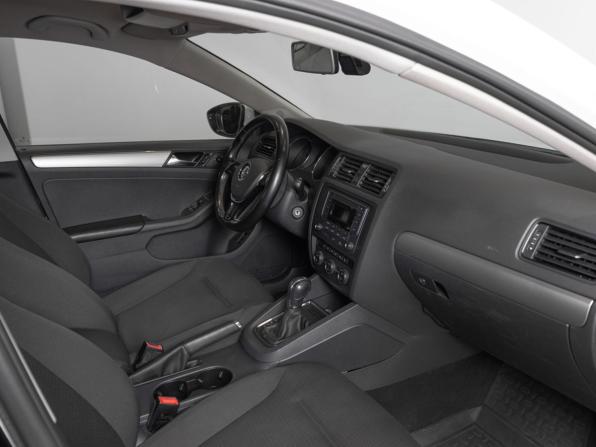 Volkswagen Jetta VI Рестайлинг с пробегом 2016 года, цена 1 405 800 рублей, 79300 км, седан, Автокод Объявления