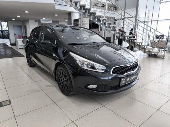 Kia Ceed II с пробегом 2013 года, цена 850 000 рублей, 158348 км, хэтчбек, Автокод Объявления
