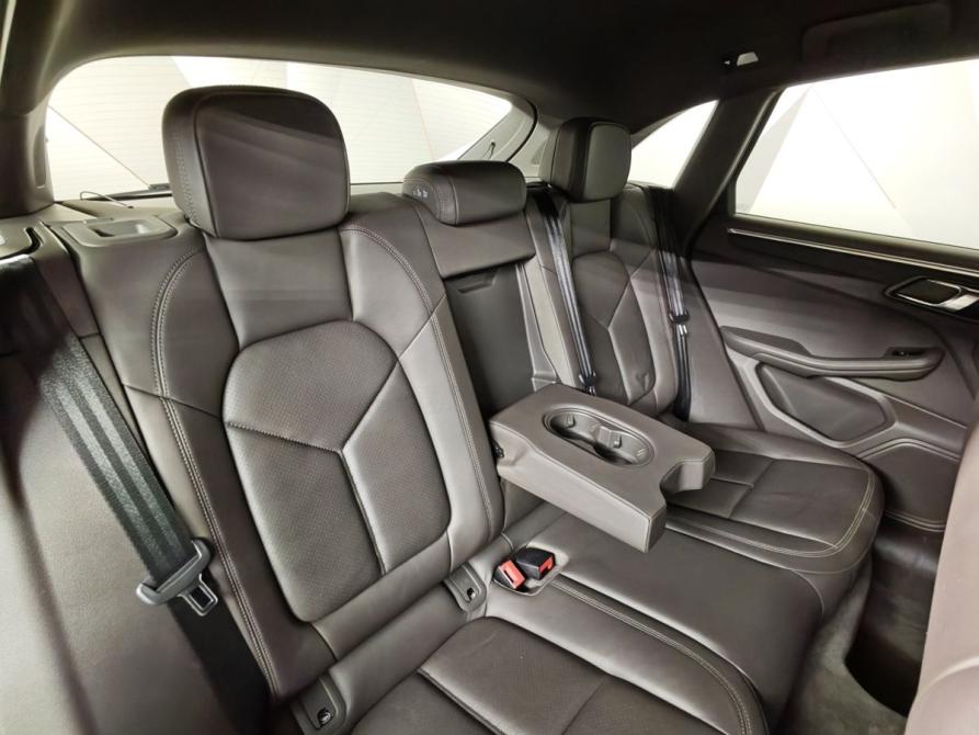 Porsche Macan I Москва  - изображение 17