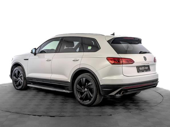 Volkswagen Touareg III с пробегом 2021 года, цена 7 250 000 рублей, 49441 км, внедорожник, Автокод Объявления