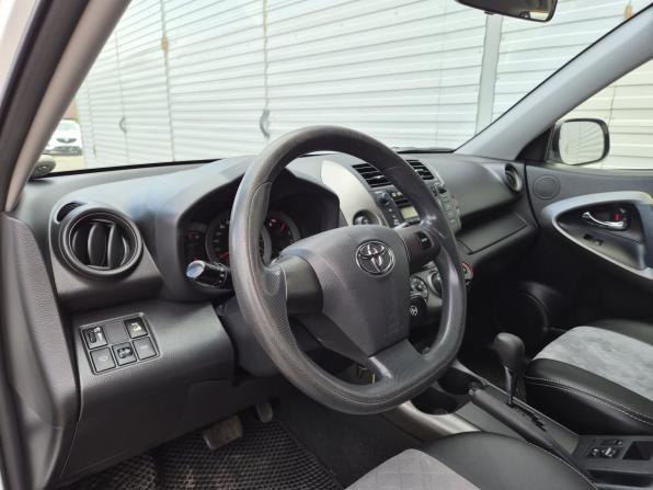 Toyota RAV4 III (XA30) Рестайлинг с пробегом 2012 года, цена 1 697 000 рублей, 93128 км, внедорожник, Автокод Объявления